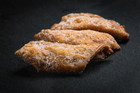 Look for amaretti cookies at specialty or gourmet markets; Top 5 Traditional Spanish Sweets for Christmas Dessert - The Best Latin & Spanish Food Articles ...