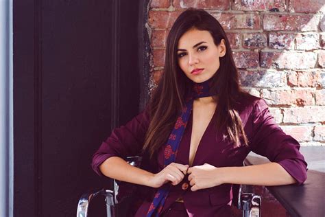Celebrities Fashion On Twitter Victoria Justice Celebrity Style Celebrities