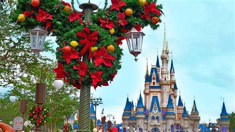Christmas 2017 Decorations Appear At Magic Kingdom Walt Disney World