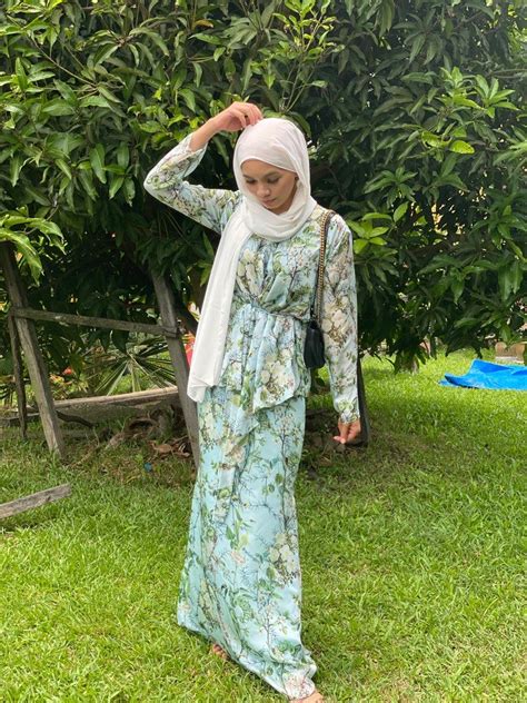 Alia Bastamam Womens Fashion Muslimah Fashion Baju Kurung And Sets On