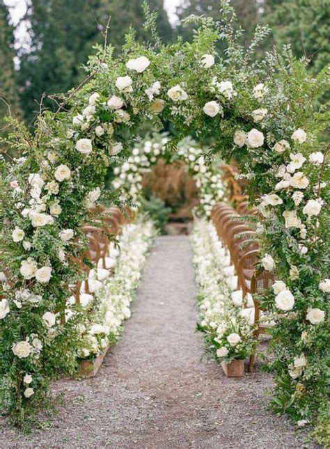30 Totally Brilliant Garden Wedding Ideas For 2023
