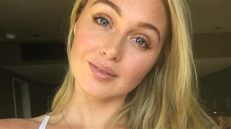 Iskra Lawrence Posts A New Body Positive Video About Loving Your Fat Rolls Teen Vogue