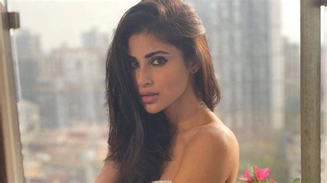 Mouni Roy Turns Up The Heat In Strapless White Cotton Dress See The Diva Ooze Oomph In These