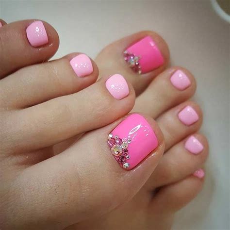 25 Toe Nail Designs That Scream Summer Stayglam Pink Toe Nails Toe
