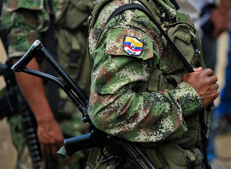 Colombias Farc Guerillas Invite Miss Universe Help Broach Peace Deal With Government