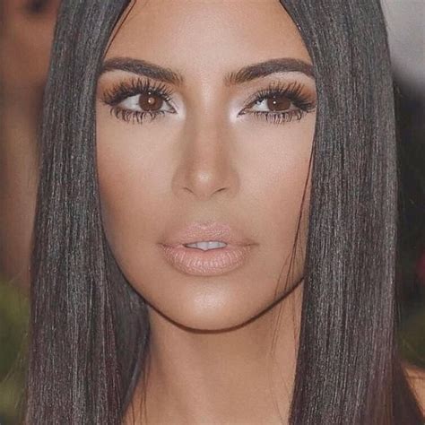 Pin By Marumirza On Kardashians Kim Kardashian Makeup Kkw Beauty Kardashian Makeup