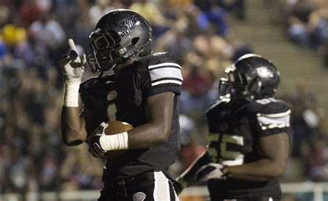 Prep Football Smiths Stations Amonte Caban Among Nominees For Us