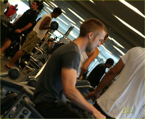 Ryan Gosling Is A 24 Hour Fitness Freak Photo 1305531 Photos Just