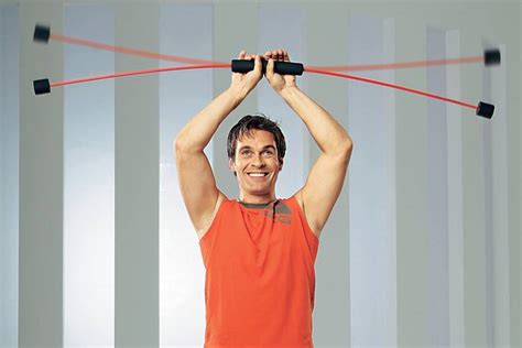 Das leichte trainingsgerät eignet sich besonders für das oberkörpertraining. Flexi-Bar: Schwing dich topfit - FIT FOR FUN