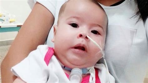 Mãe De Bebê Com Doença Rara Faz Campanha Para Custear Tratamento De R 3 Milhões