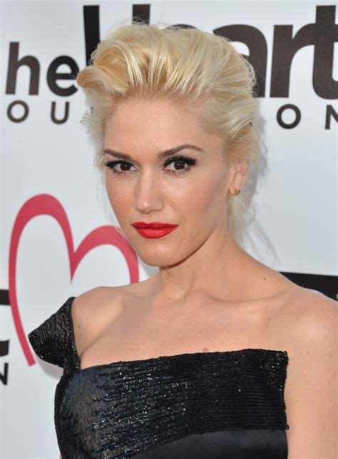 27 Times You Desperately Wanted To Be Gwen Stefani Short Hair Styles