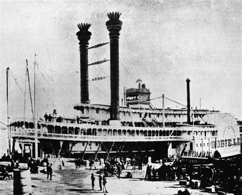 Mississippi Steamboat C1870 Nthe Steamboat Robert E Lee Docked