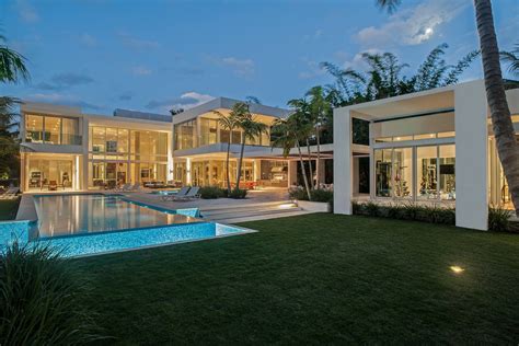 Breathtaking 8 Bedroom 32 Million Miami Mansion For Sale Gtspirit