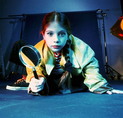Heres What Michelle Trachtenberg Looks Like 20 Years After Harriet The