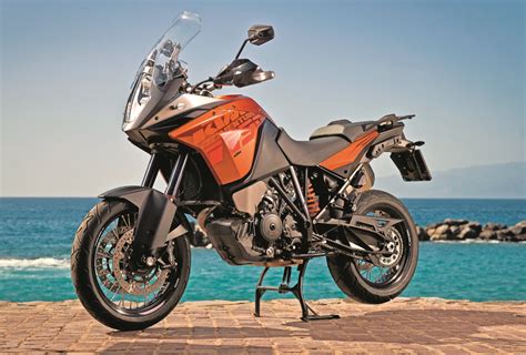Whereas the 1190 adventure, above all focused on use on asphalt (wide 19 and 17 inch tires) is especially for the pleasure of versatile road users, the adventure r, in the best ktm tradition. 2014 KTM 1190 Adventure--First Ride | Rider Magazine ...