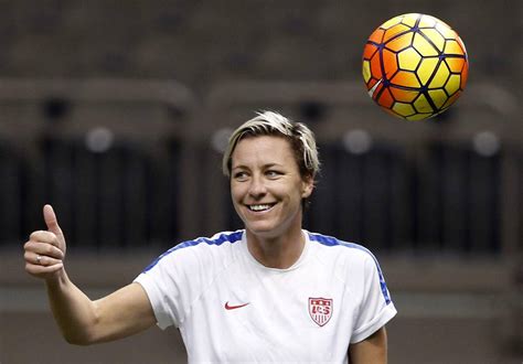 Retired Us Soccer Star Abby Wambach Engaged To Christian Blogger