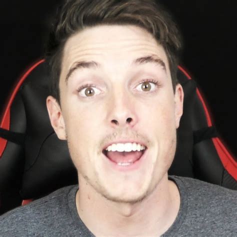 Lazarbeam becomes a fortnite secret service agent inspired by dannyftw. LazarBeam LB - YouTube