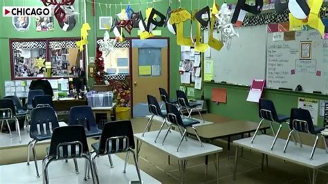 Chicago Public Schools Teachers Union Reach Tentative Reopening Deal