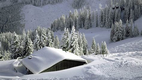 Download Wallpaper 1920x1080 House Snow Snowdrifts Roof Road