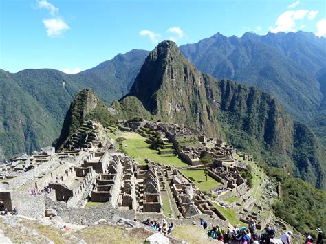 More specifically in the department of cusco in peru. File:Machu Picchu, Peru-21Sept2013 (11).jpg - Wikimedia ...