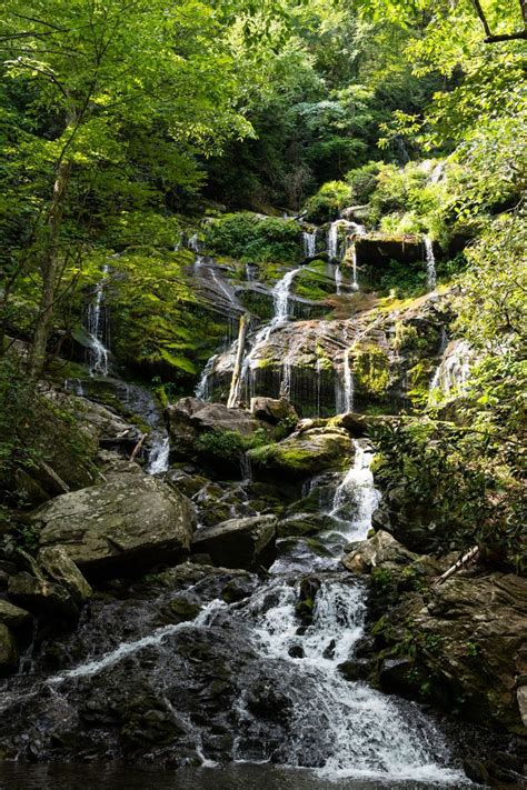 Top 11 Waterfall Hikes In North Carolina Usa North Carolina Waterfalls