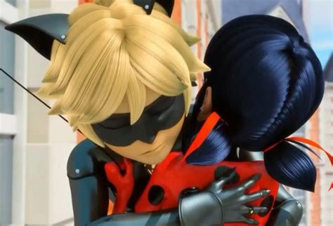 Ladybug And Cat Noir Love Miraculous Ladybug Comic Miraculous