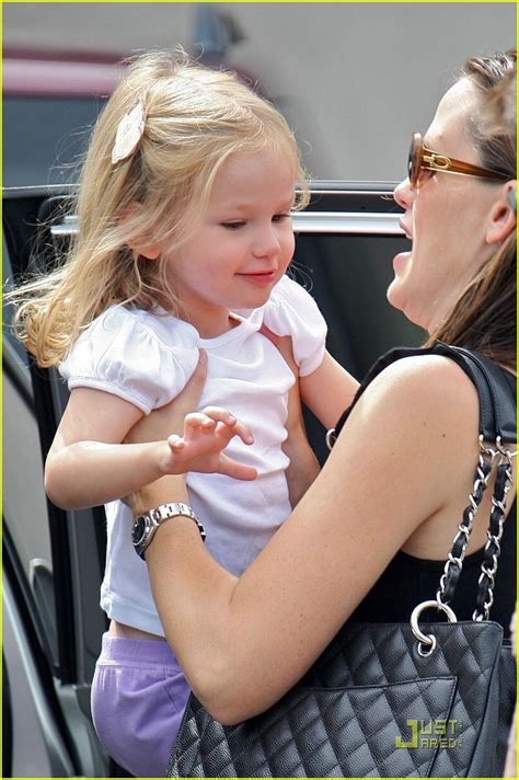 Violet Affleck Is A Creative Cutie Photo 1339731 Ben Affleck