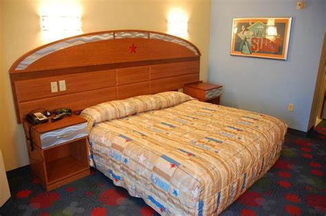In this review, we'll cover everything from our experience staying in these redesigned rooms to the schedule. Disney's All Star Sports Resort — Build A Better Mouse Trip