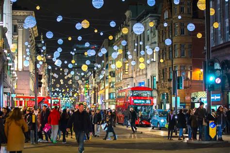 Top 12 Best Christmas Shopping Towns In The Uk Boutique Travel Blog