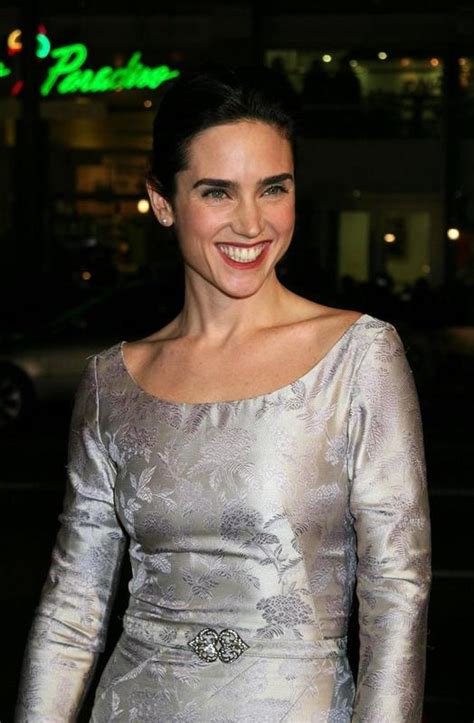 Jennifer Connelly Silver Dress02