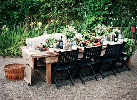 An Intimate Farm To Table Dinner Party Outdoor Dinner Parties Dinner