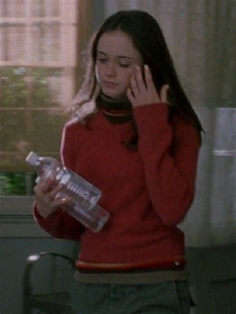 Estilo Rory Gilmore Lorelai Gilmore Gilmore Gilrs Alexis Bledel Back To School Hairstyles