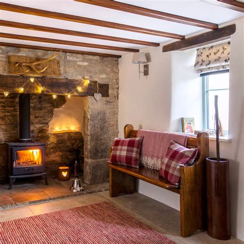 Look Inside This Cosy Cotswold Cottage Country House Interior House