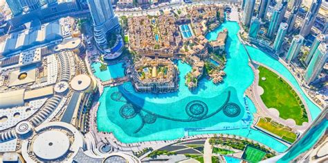 Burj Lake In Dubai Uae Editorial Stock Photo Image Of Bahar 182494263