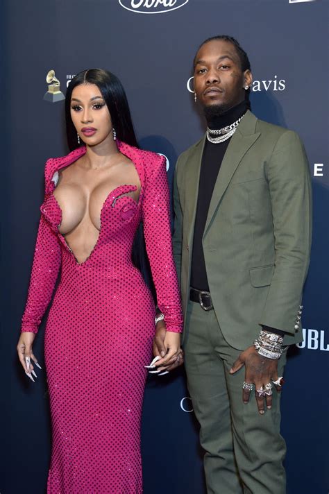 Cardi B And Offset Spark Breakup Rumors After Unfollowing Each Other On Instagram