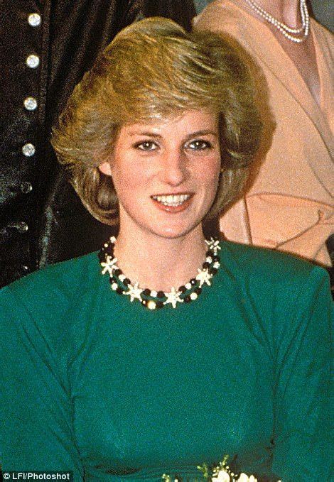Diana S Rainbow Of Rare Stones Her Favourites Were Fakes Daily Mail