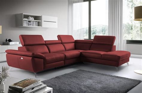 Un style épuré alliant simplicité élégance et confort. Canapé d'angle relax en 100% tout cuir épais de luxe italien avec relax électrique, 5/6 places ...
