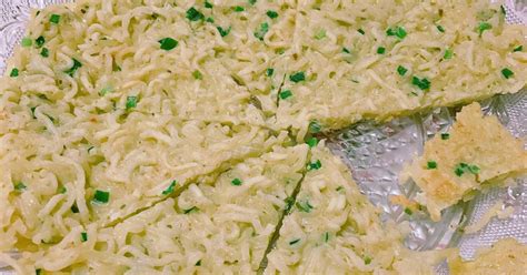 Makanya, lokio jarang dijadikan bumbu halus dan hanya dijadikan bahan pelengkap. Resep Martabak Mie Lokio oleh Maidi Helinsha - Cookpad