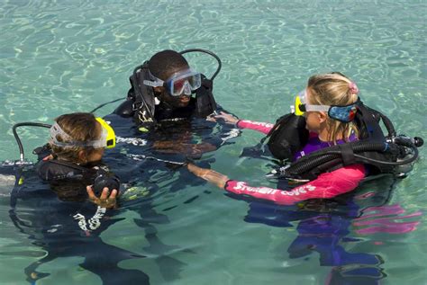 Nassau Discover Diving Instruction Jamaica Cruise Excursions