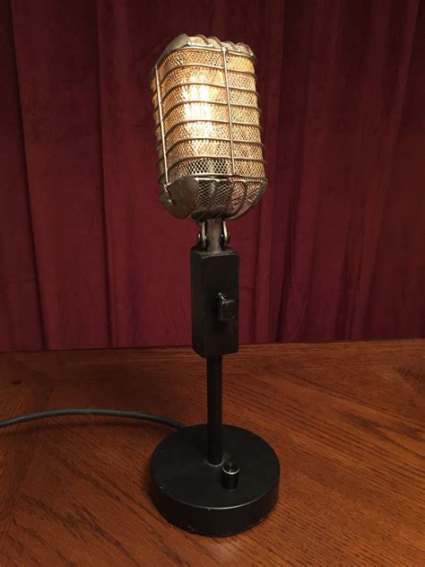 Vintage-Style Microphone Edison lamp with full range dimmer ...