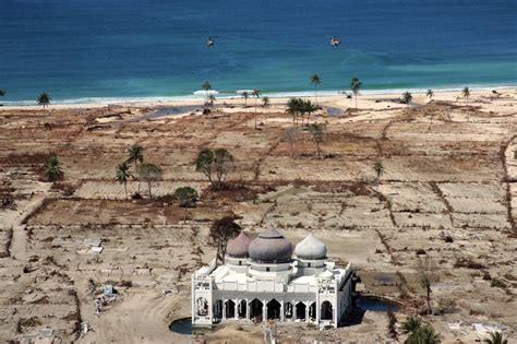 2004 Indonesian Tsunami A Decade Later Photos The Weather Channel