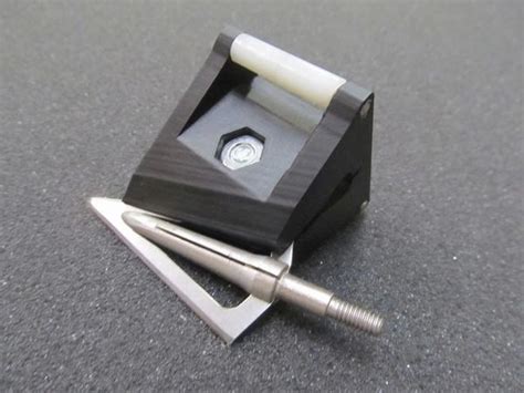 Fixed Blade Broadhead Sharpening Guide For Single And Double Bevel Heads