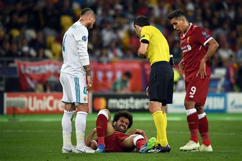 سيرخيو راموس غارسيا (تلفظ بالإسبانية: لأول مرة ..صلاح يهاجم ويرد بعنف على راموس بعد الإصابة ...