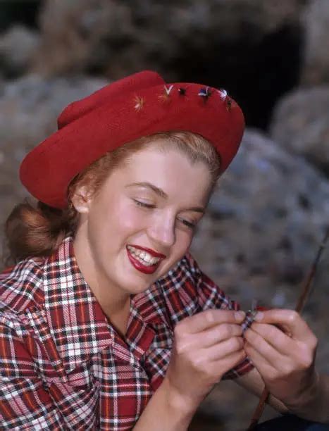 marilyn monroe in 1946 then known as norma jeane mortenson old movie photo 32 5 64 picclick