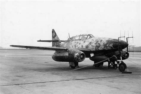 Me262b Jet Fighter In Germany 1945 World War Photos