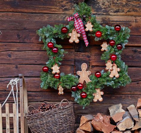 Sie können sanfte motive in pastelltönen wählen, für ein. Weihnachtsdeko basteln - so wird's festlich ...
