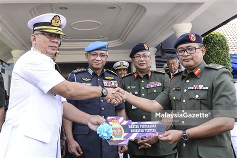 Gaji Angkatan Tentera Malaysia Perbarisan Tentera Darat Malaysia Tdm