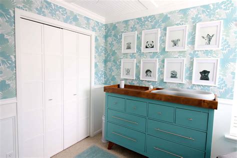 We frequently get asked what paint color's we used and if it's lasted. IKEA Hemnes Dresser Mid Century Modern Hack