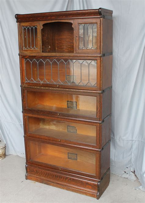 Bargain Johns Antiques Rare Oak Bookcase With Small Leaded Glass
