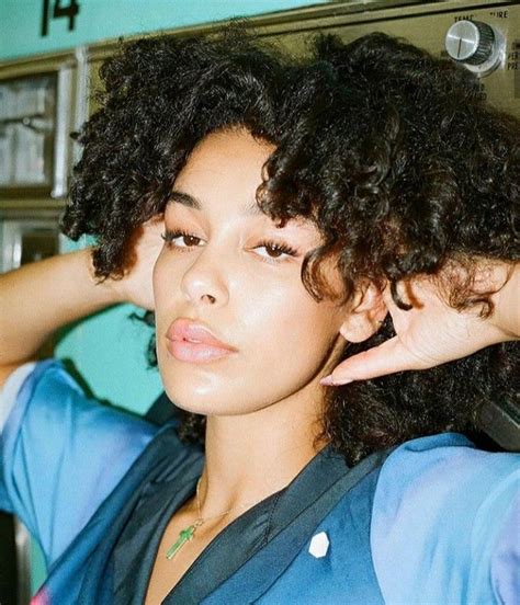 Check spelling or type a new query. Pin by Its AliceV. on Maravilhosxs in 2020 | Jorja smith ...